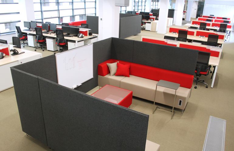 Office space arranged by Mikomax Smart Office