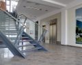 Biuro w Opolska 22- balustrada, schody