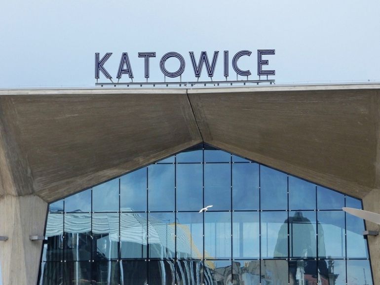 W Katowicach powstają nowe biurowce