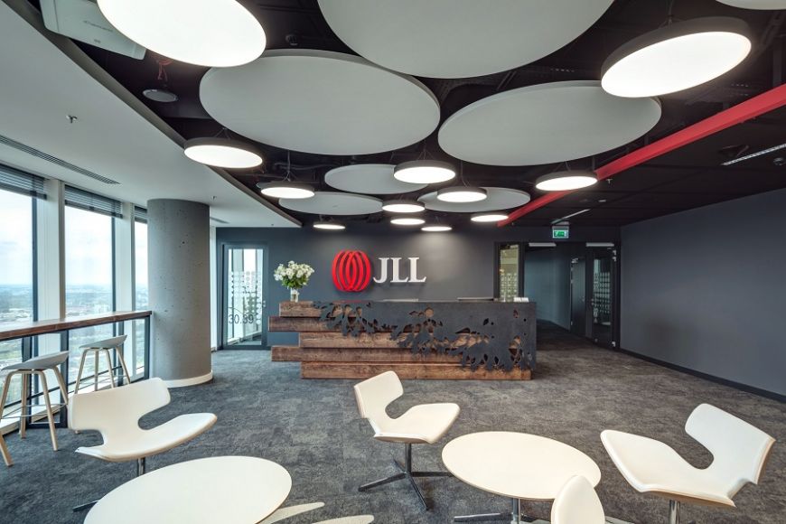  - Reception in the registered office of JLL