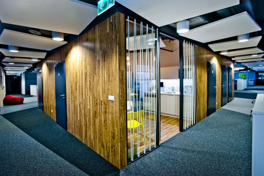  - Allianz: Warsaw Head Office Renovated By Tétris In accordance With The Project By Quada Studio