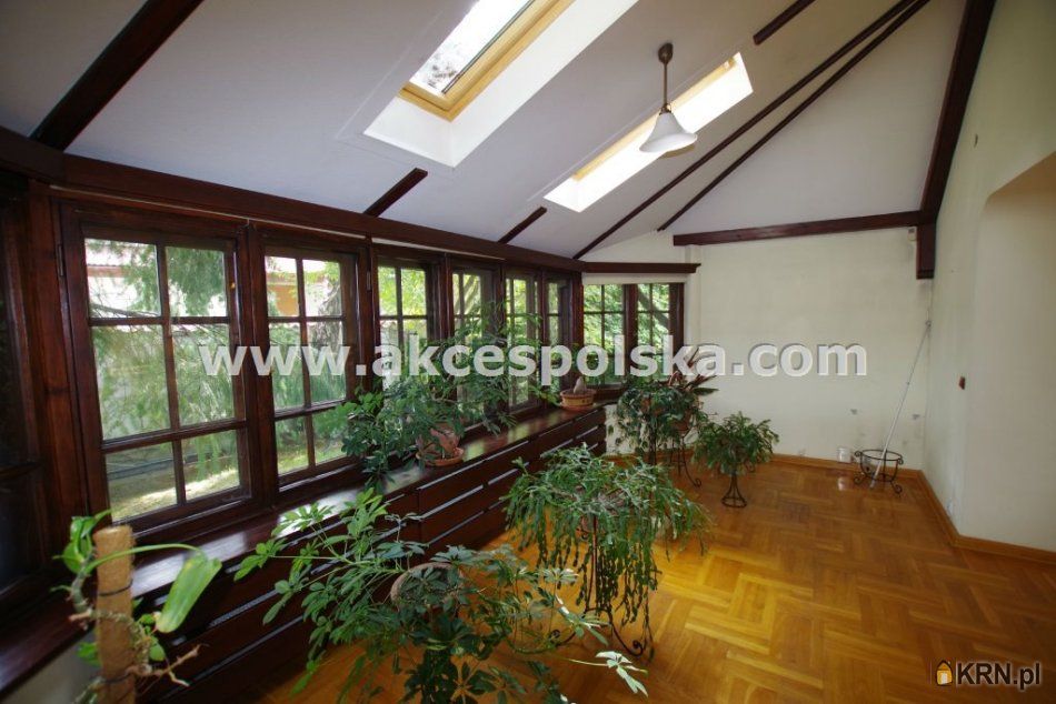 Konstancin-Jeziorna - 358.00m2 - 