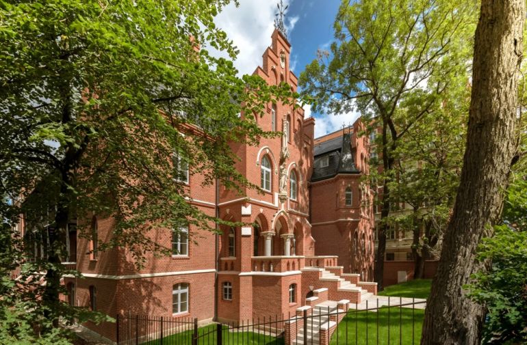 Lokale usługowe na sprzedaż – Śródmieście Wrocławia jako idealna lokalizacja dla Twojego biznesu